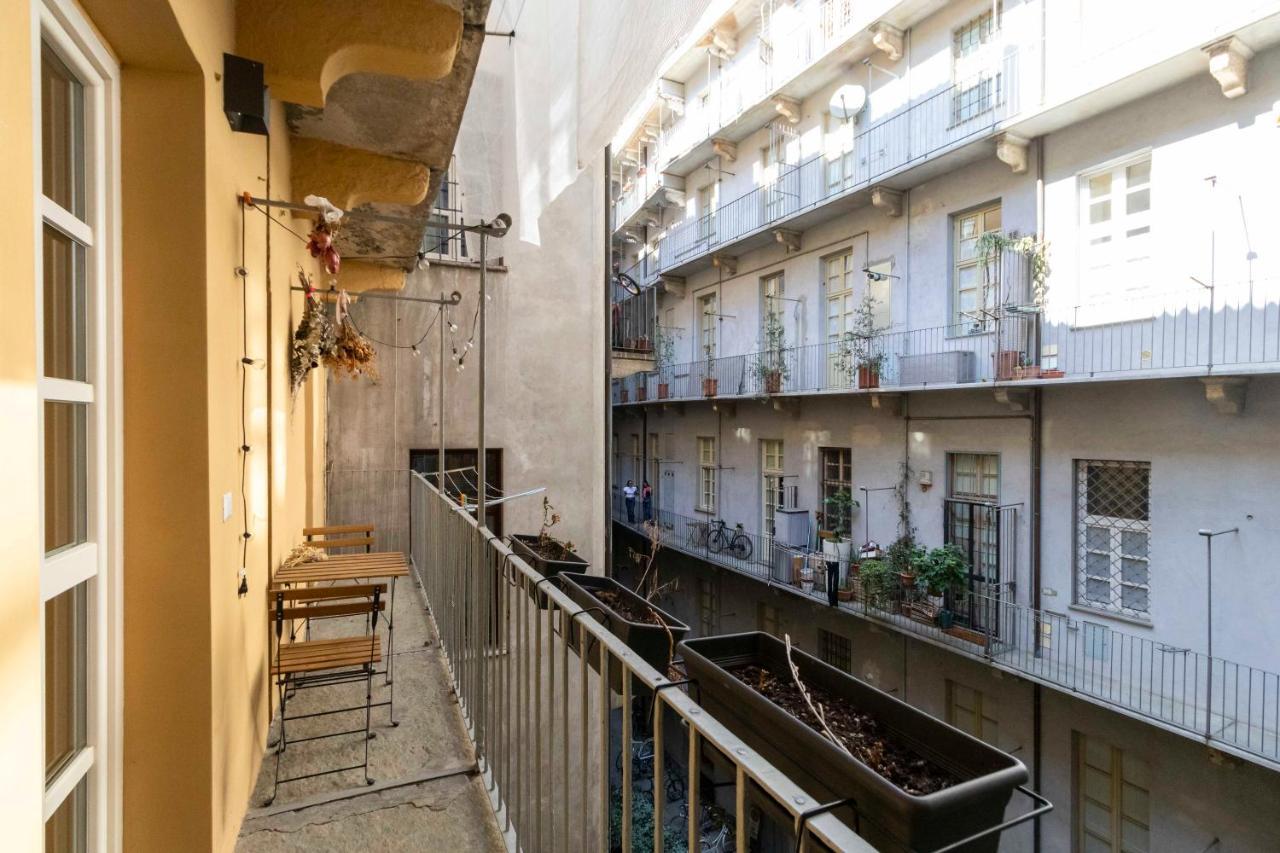 Garibaldi Central Lovely Apt Torino Exterior foto